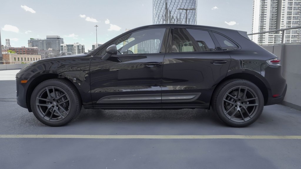 2024 Porsche Macan T 3