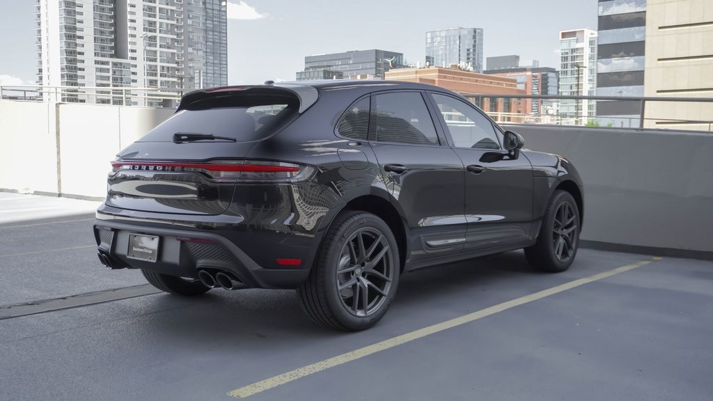 2024 Porsche Macan T 4