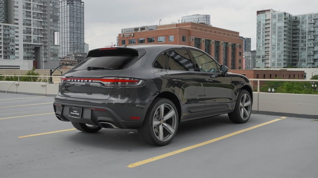 2024 Porsche Macan  4