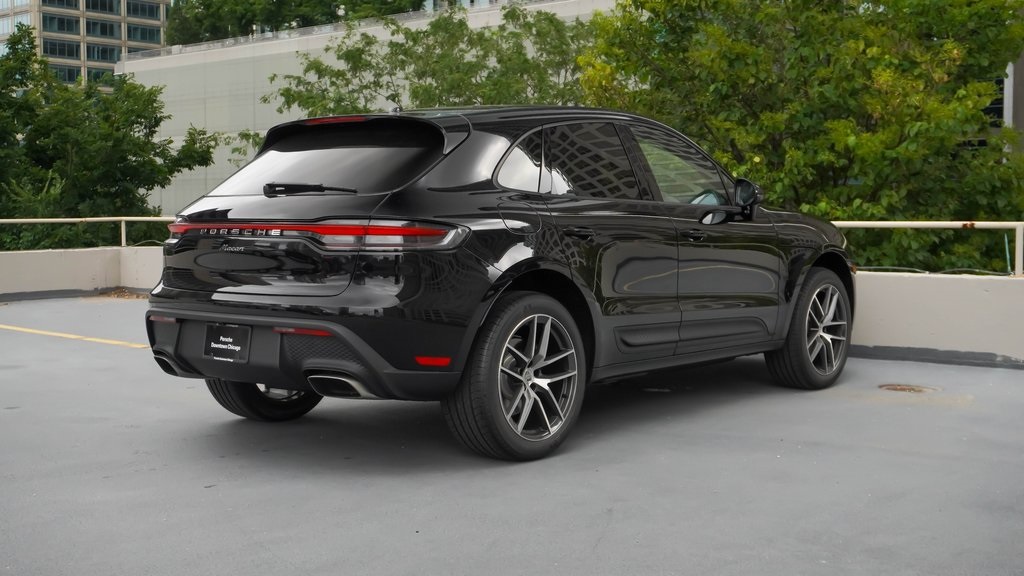 2024 Porsche Macan  4