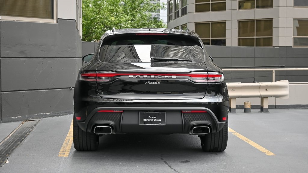 2024 Porsche Macan  4