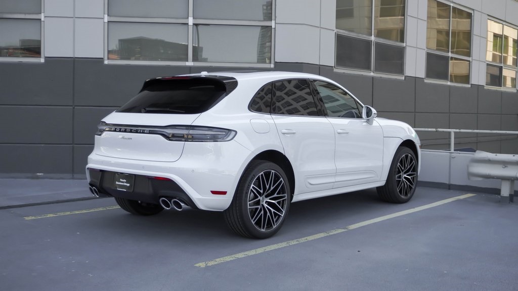 2024 Porsche Macan  4