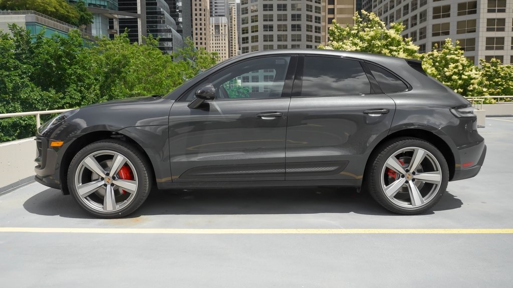 2024 Porsche Macan S 3