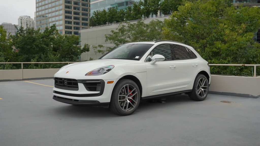 2024 Porsche Macan S 1