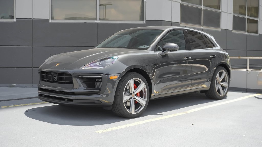 2024 Porsche Macan S 1