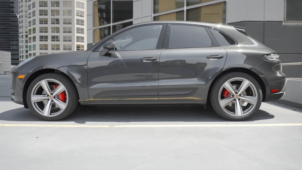 2024 Porsche Macan S 3