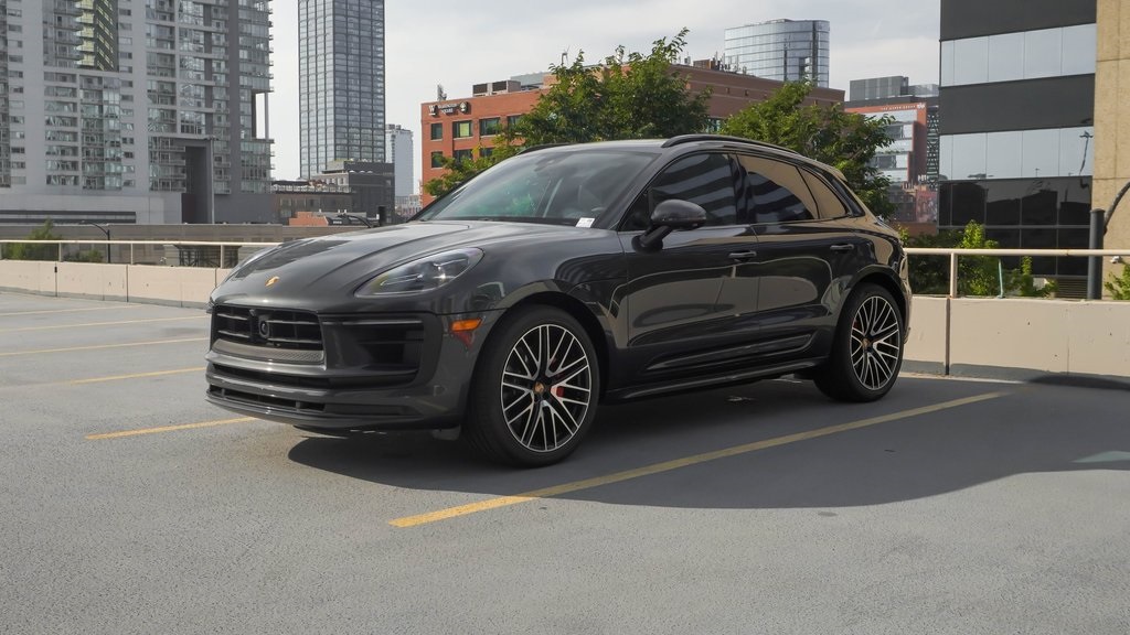 2024 Porsche Macan S 1