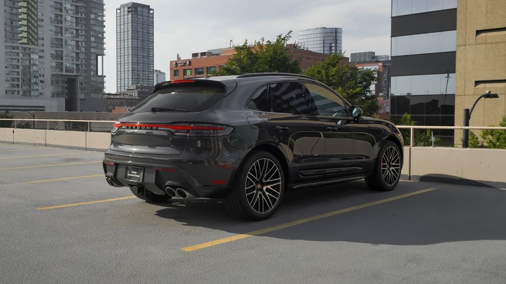 2024 Porsche Macan S 3