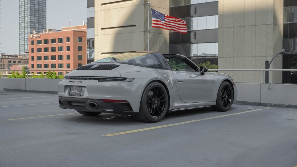 2024 Porsche 911 Targa 4 GTS 4