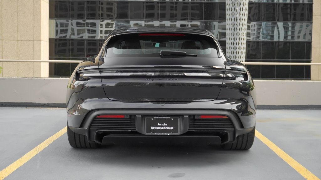2024 Porsche Taycan GTS 5