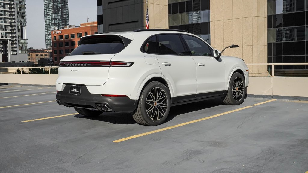 2025 Porsche Cayenne  3