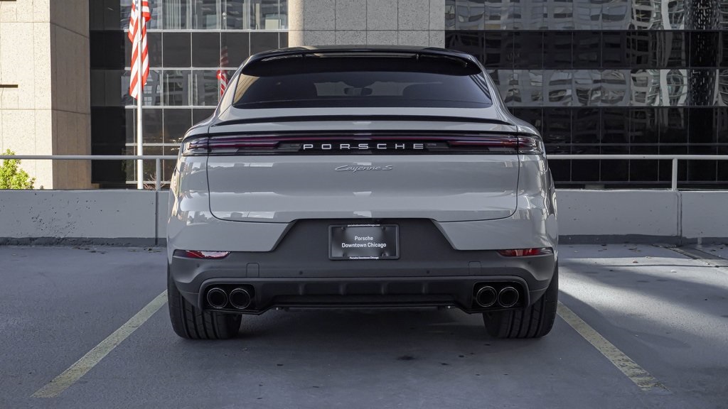 2025 Porsche Cayenne Coupe S 4