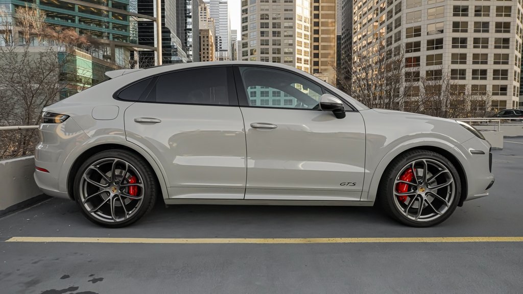 2022 Porsche Cayenne Coupe GTS 4