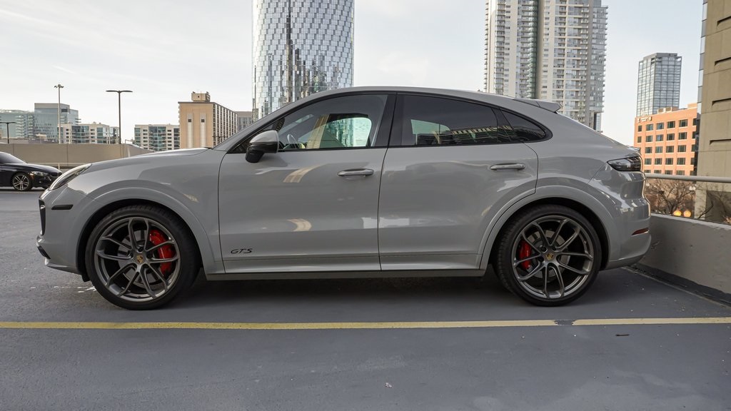 2022 Porsche Cayenne Coupe GTS 5