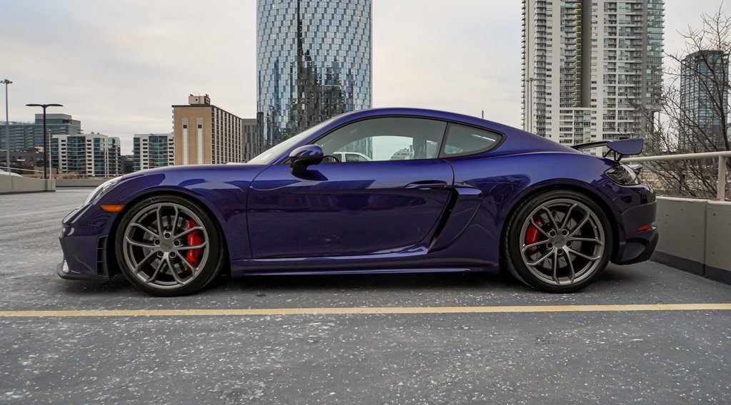 2022 Porsche 718 Cayman GT4 5