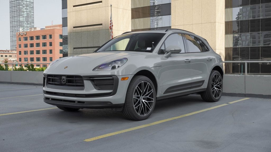 2025 Porsche Macan  1