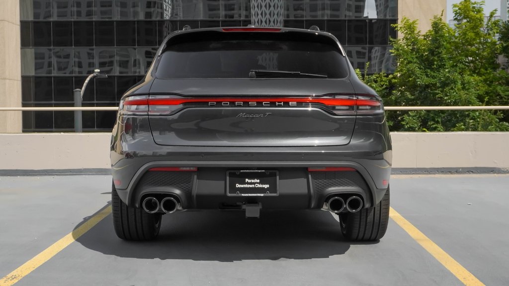 2025 Porsche Macan T 4