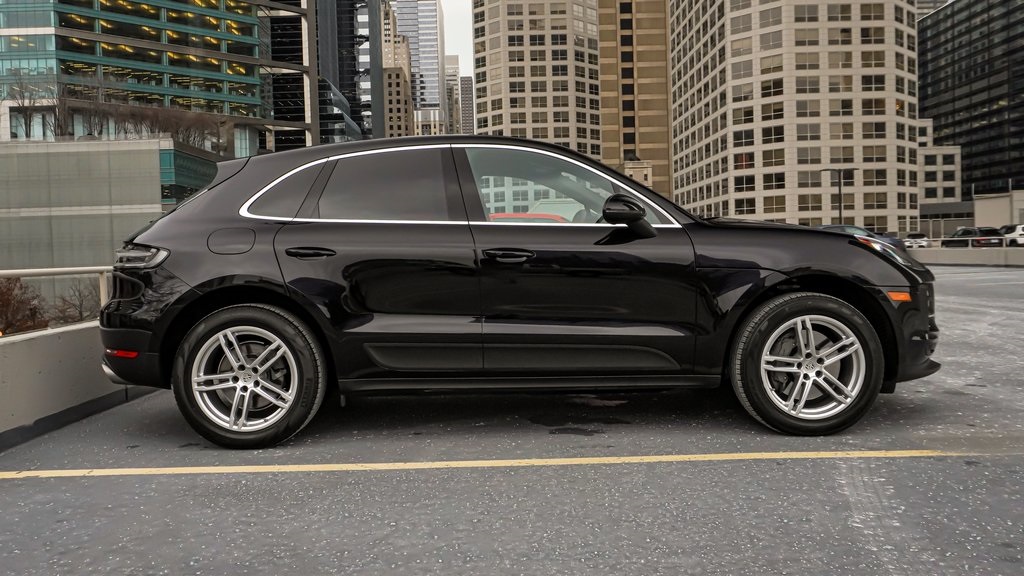 2021 Porsche Macan S 4