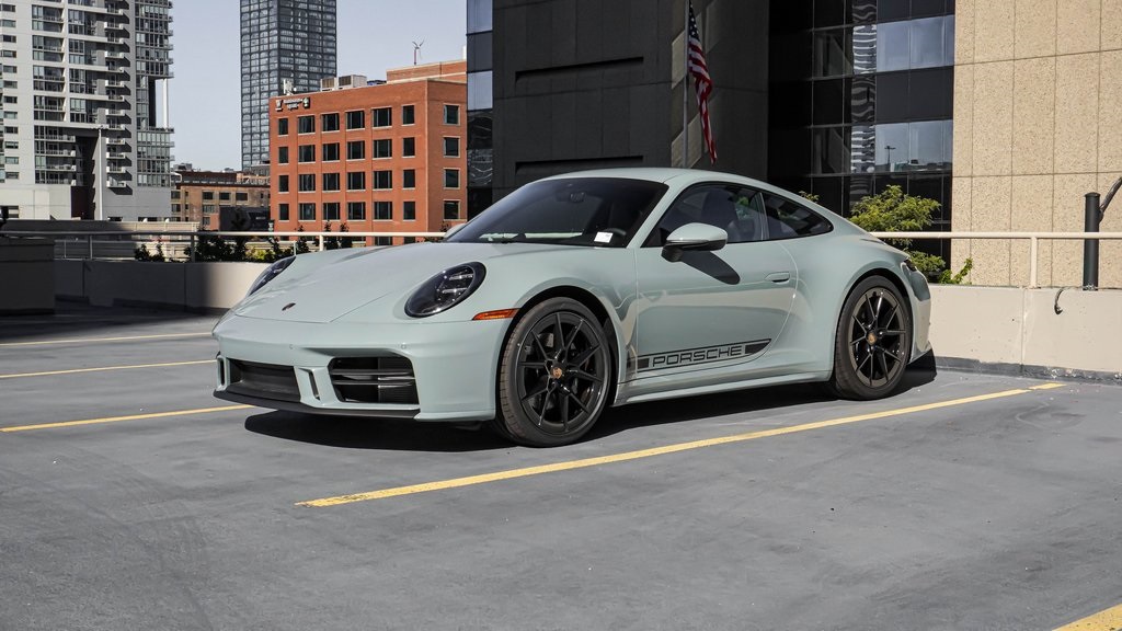 2025 Porsche 911 Carrera 1