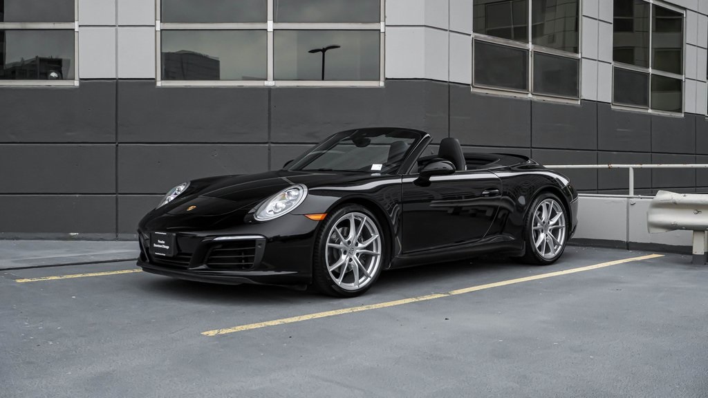 2017 Porsche 911 Carrera Cabriolet 2