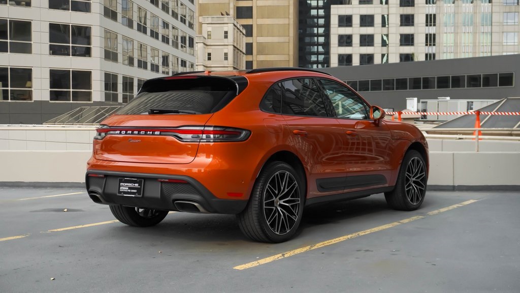 2024 Porsche Macan  4