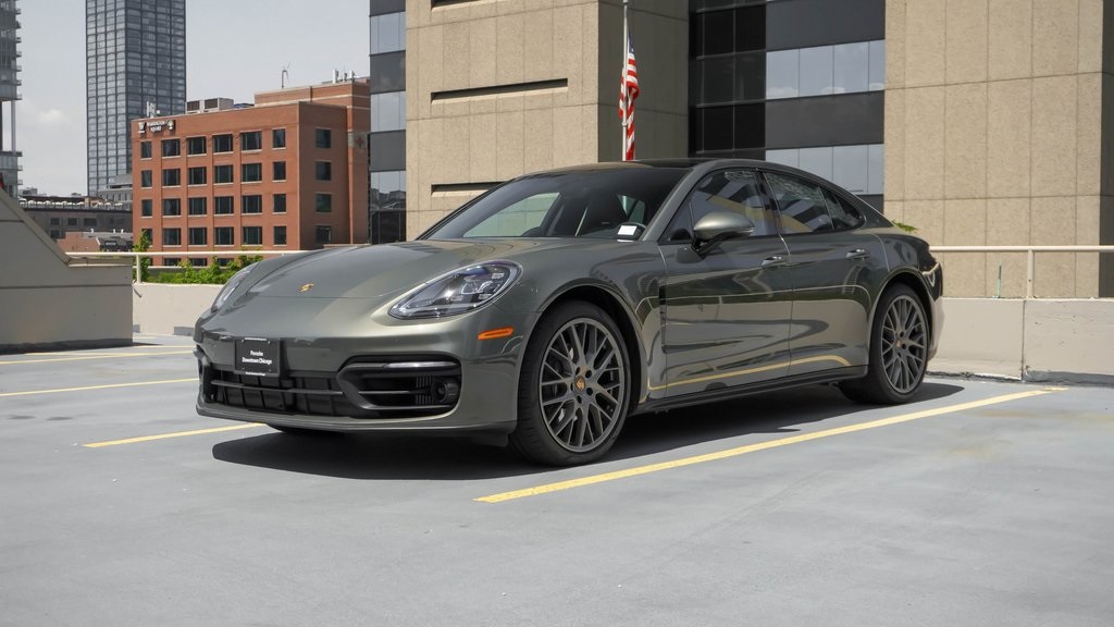 2023 Porsche Panamera 4 1