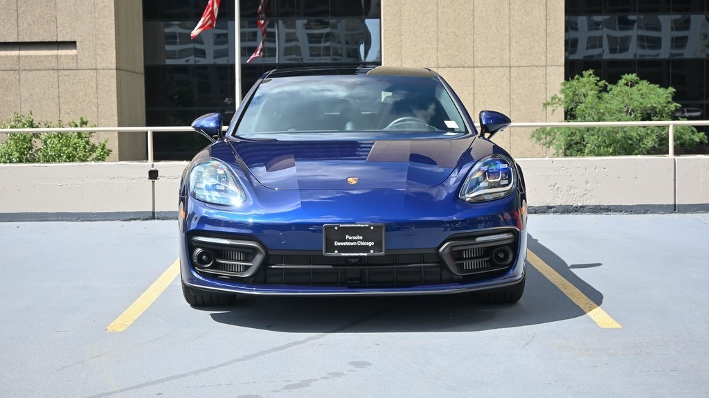 2023 Porsche Panamera 4 Platinum Edition 2