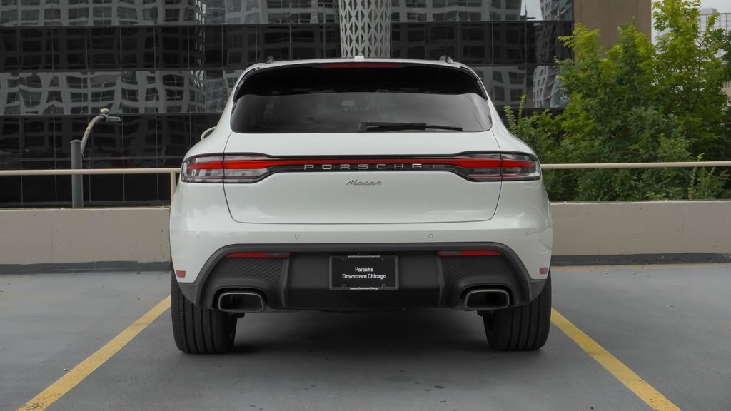 2024 Porsche Macan  4