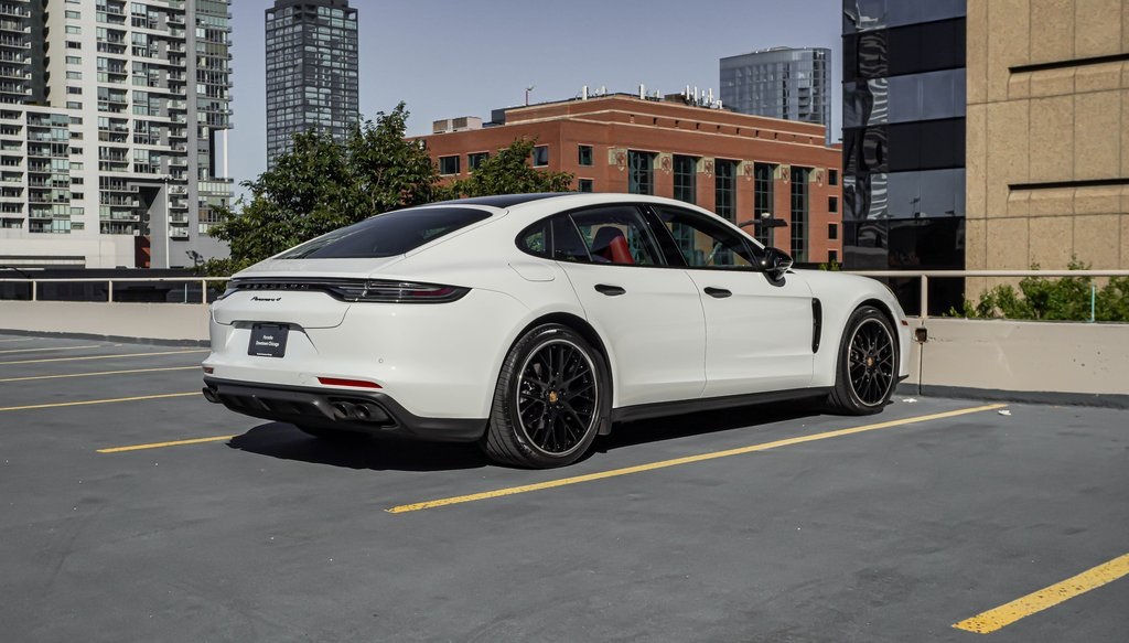 2023 Porsche Panamera 4 Platinum Edition 3