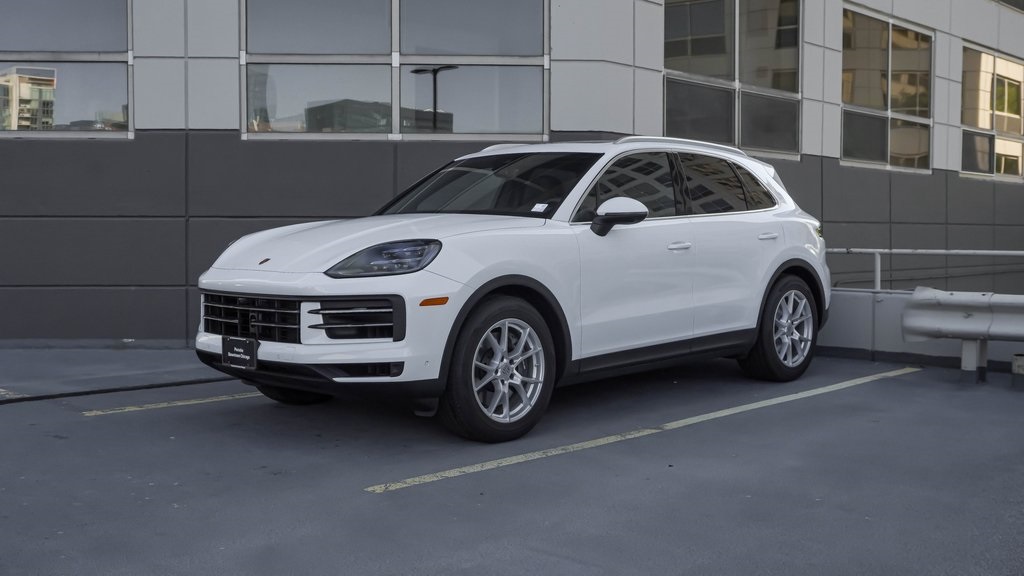 2024 Porsche Cayenne  1