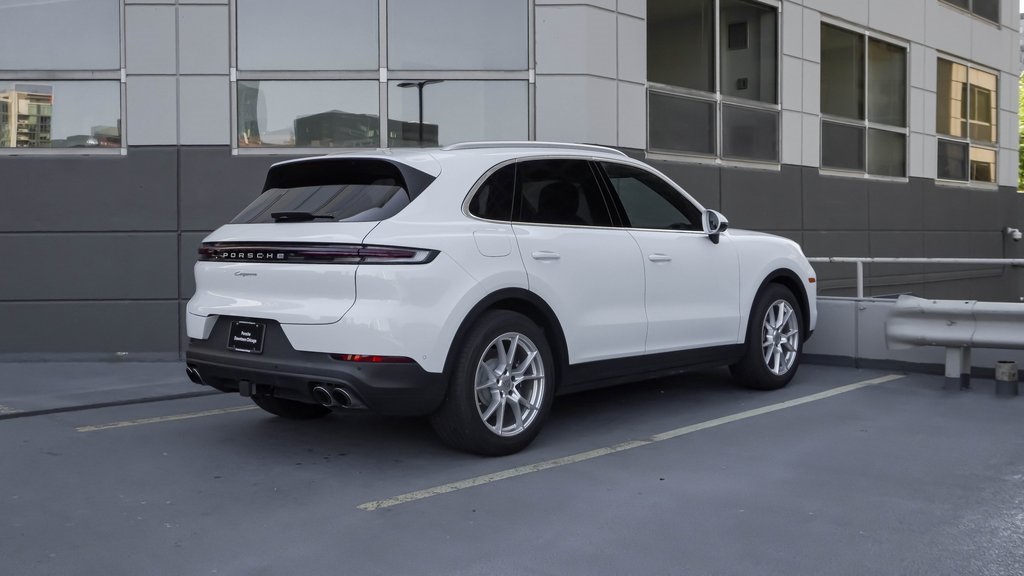 2024 Porsche Cayenne  3