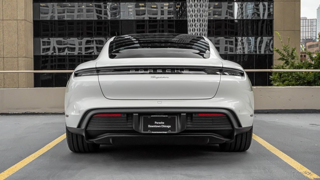 2024 Porsche Taycan  4