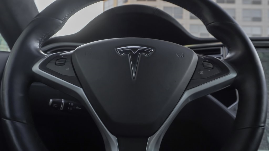 2015 Tesla Model S 70D 20