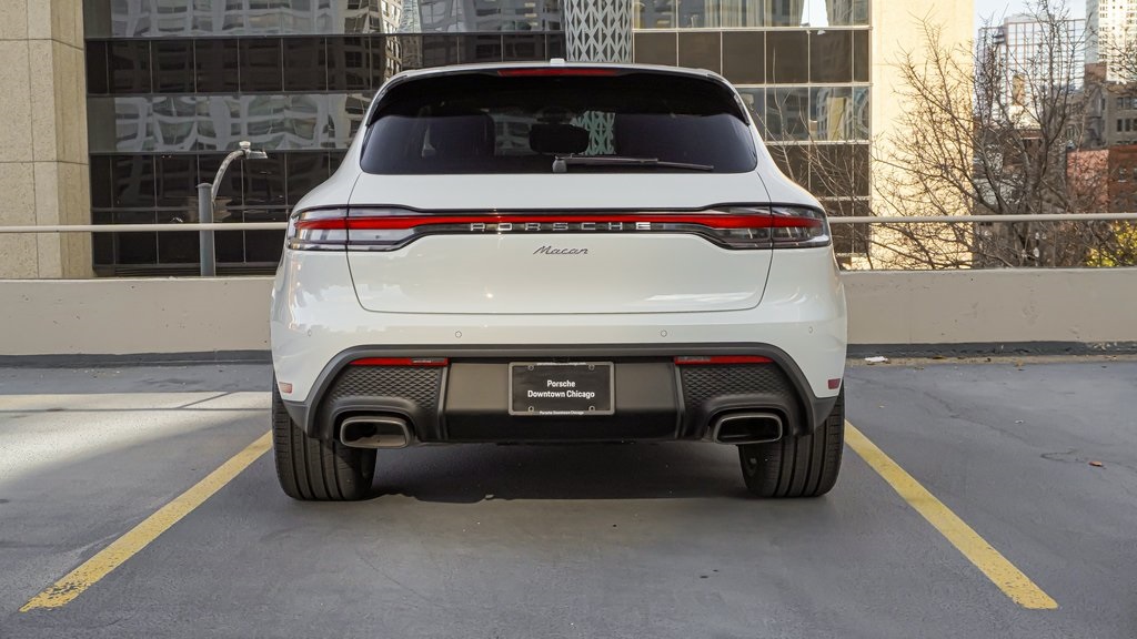 2024 Porsche Macan  4