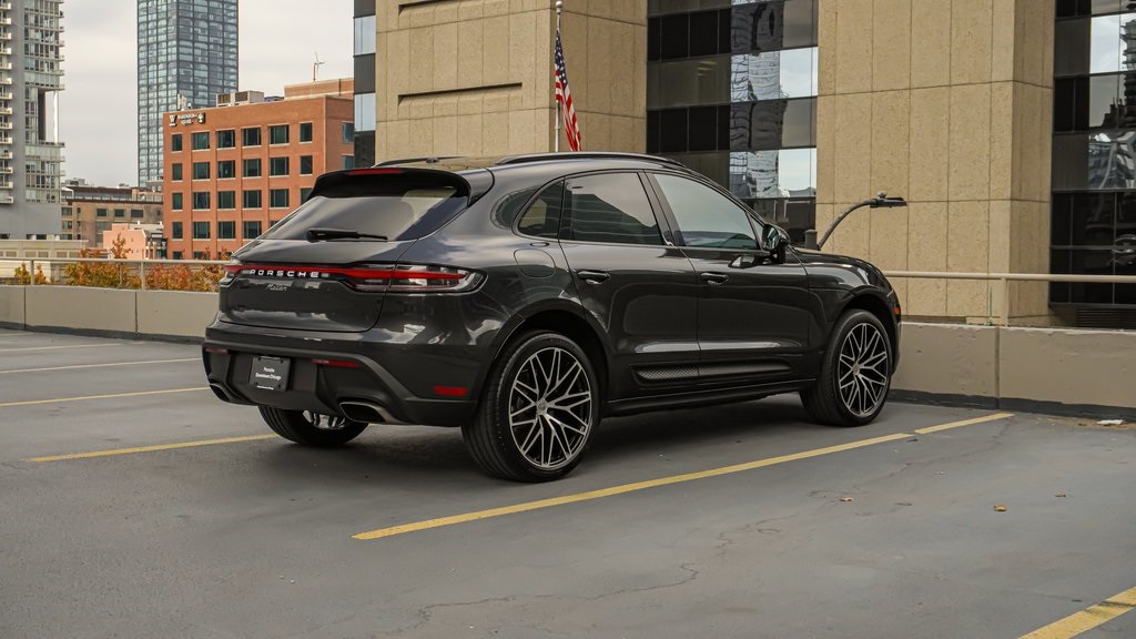 2024 Porsche Macan  3