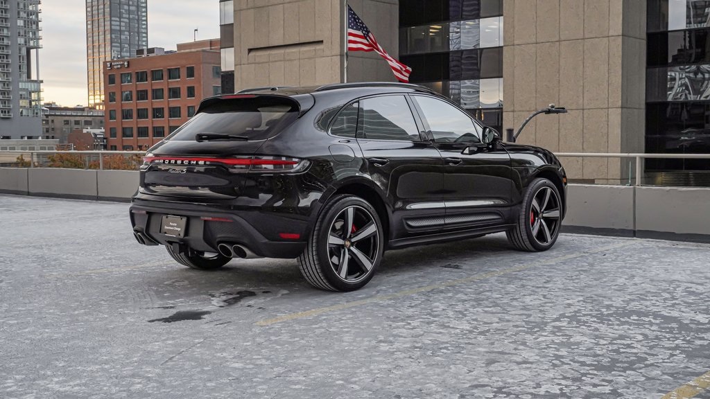 2024 Porsche Macan S 3