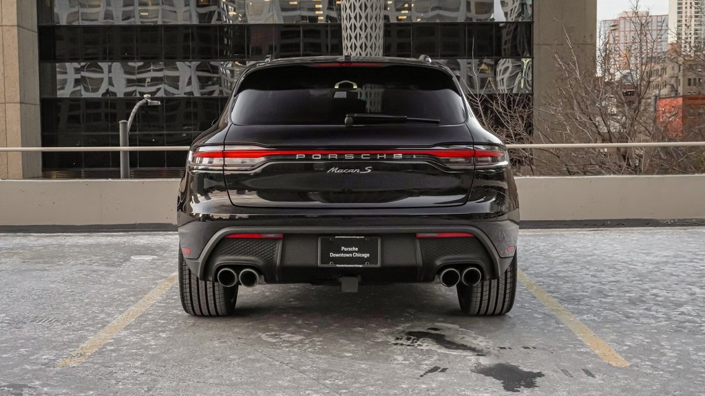 2024 Porsche Macan S 4