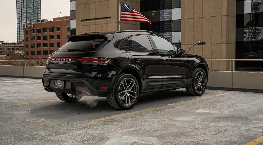 2024 Porsche Macan  3