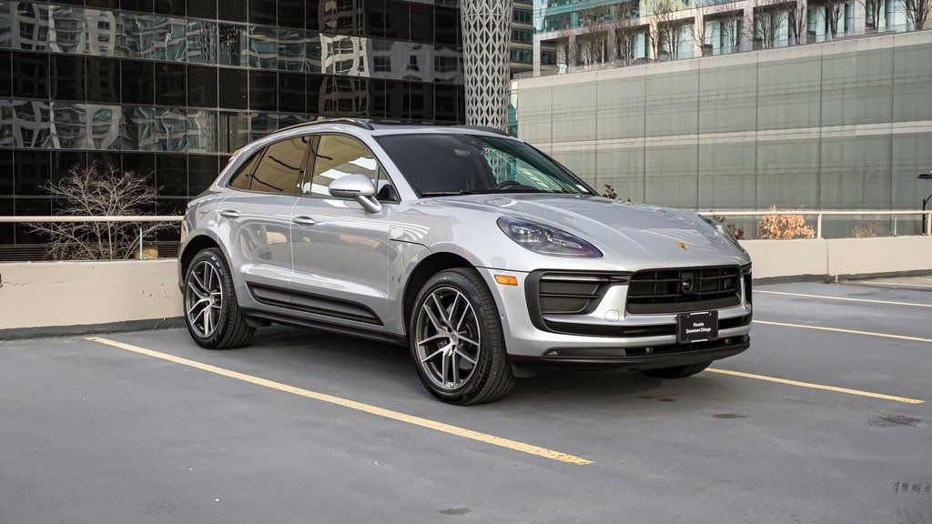 2024 Porsche Macan  3