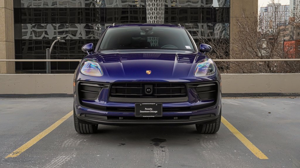 2024 Porsche Macan  2