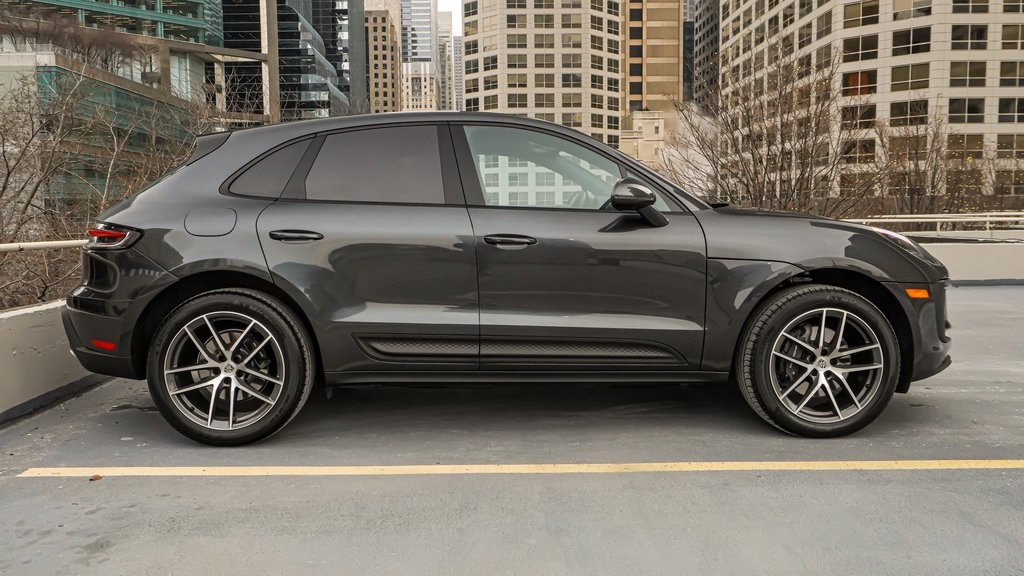 2024 Porsche Macan  4