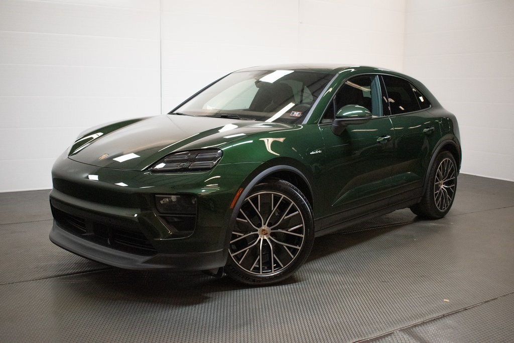 2024 Porsche Macan Electric 4 1