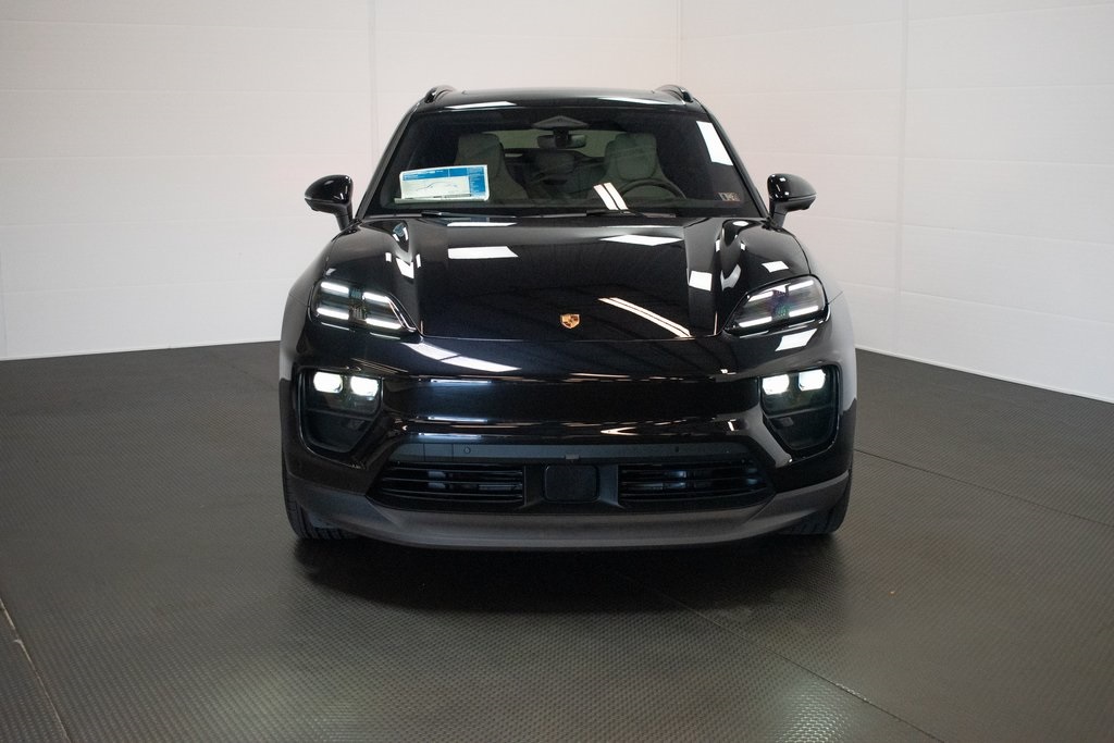 2024 Porsche Macan Electric 4 4