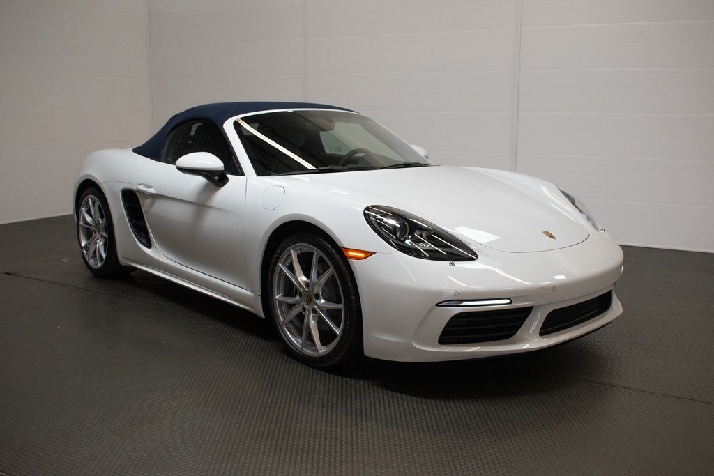 2024 Porsche 718 Boxster  8