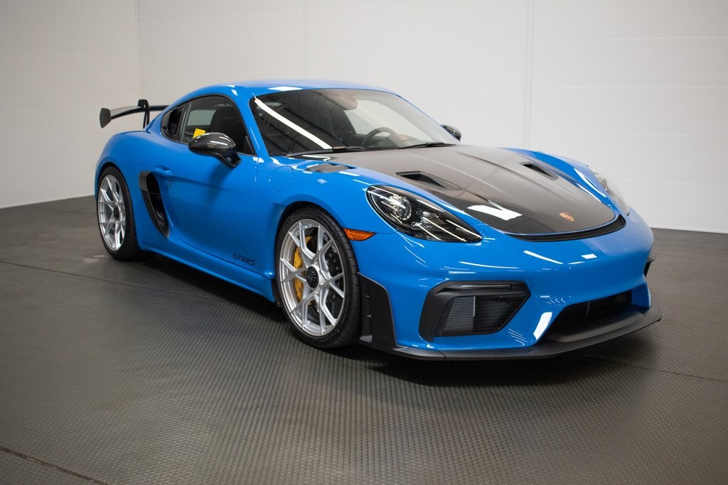 2023 Porsche 718 Cayman GT4 RS 8