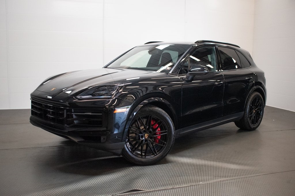 2024 Porsche Cayenne S 1