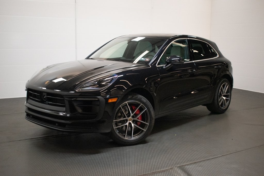 2024 Porsche Macan S 1