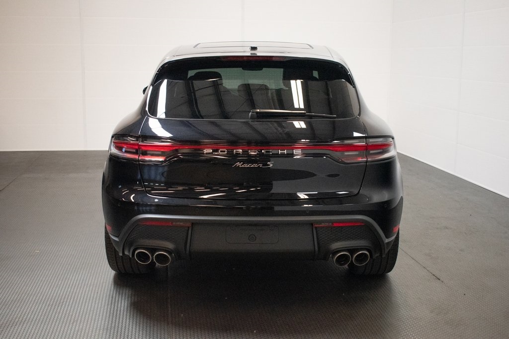 2024 Porsche Macan S 7