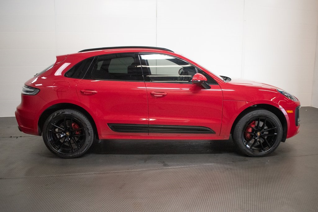 2023 Porsche Macan S 9