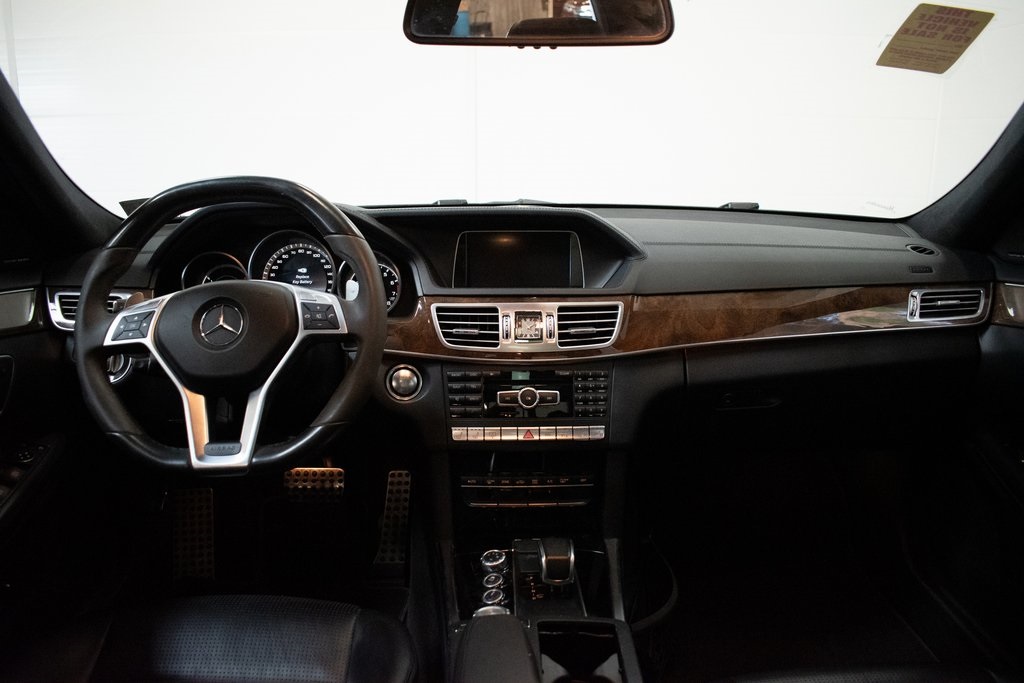 2014 Mercedes-Benz E-Class E 63 AMG 12